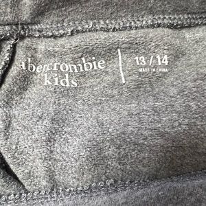 Abercrombie kids sweats size 13/14